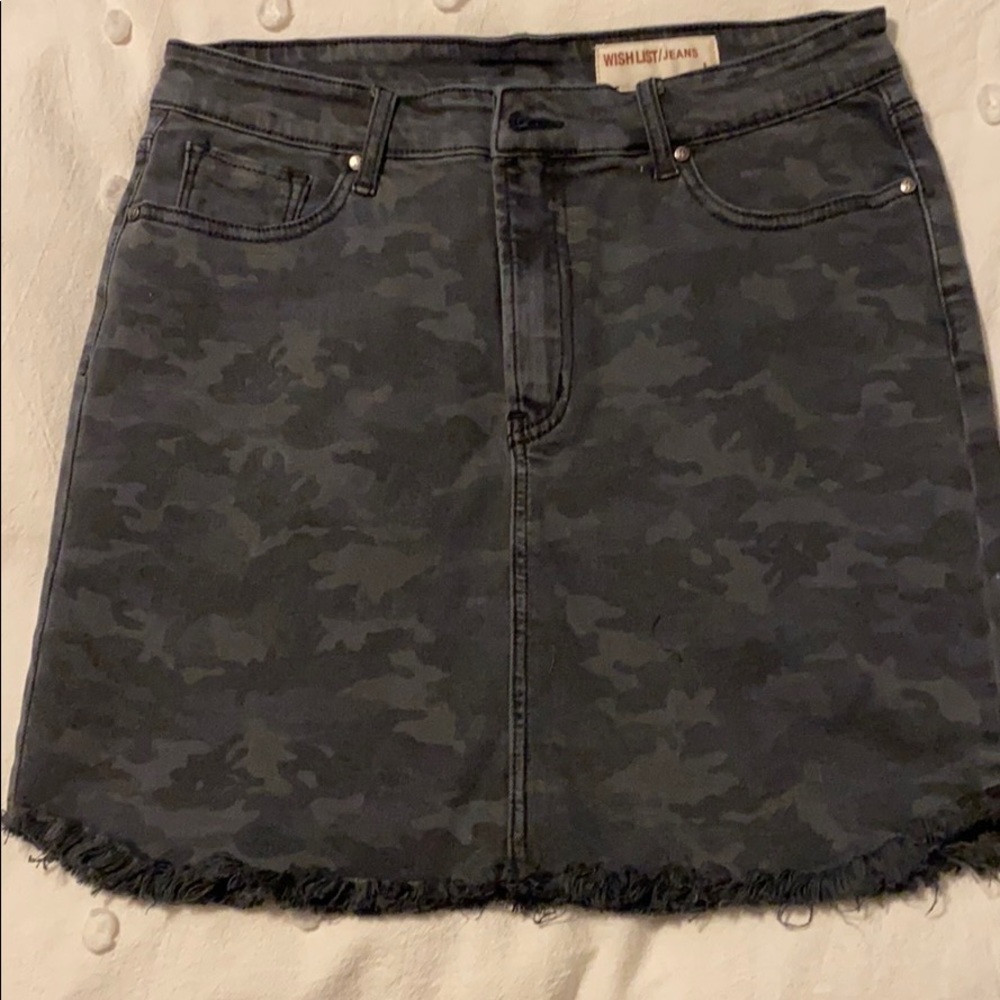 Boutique Gray Camo denim skirt